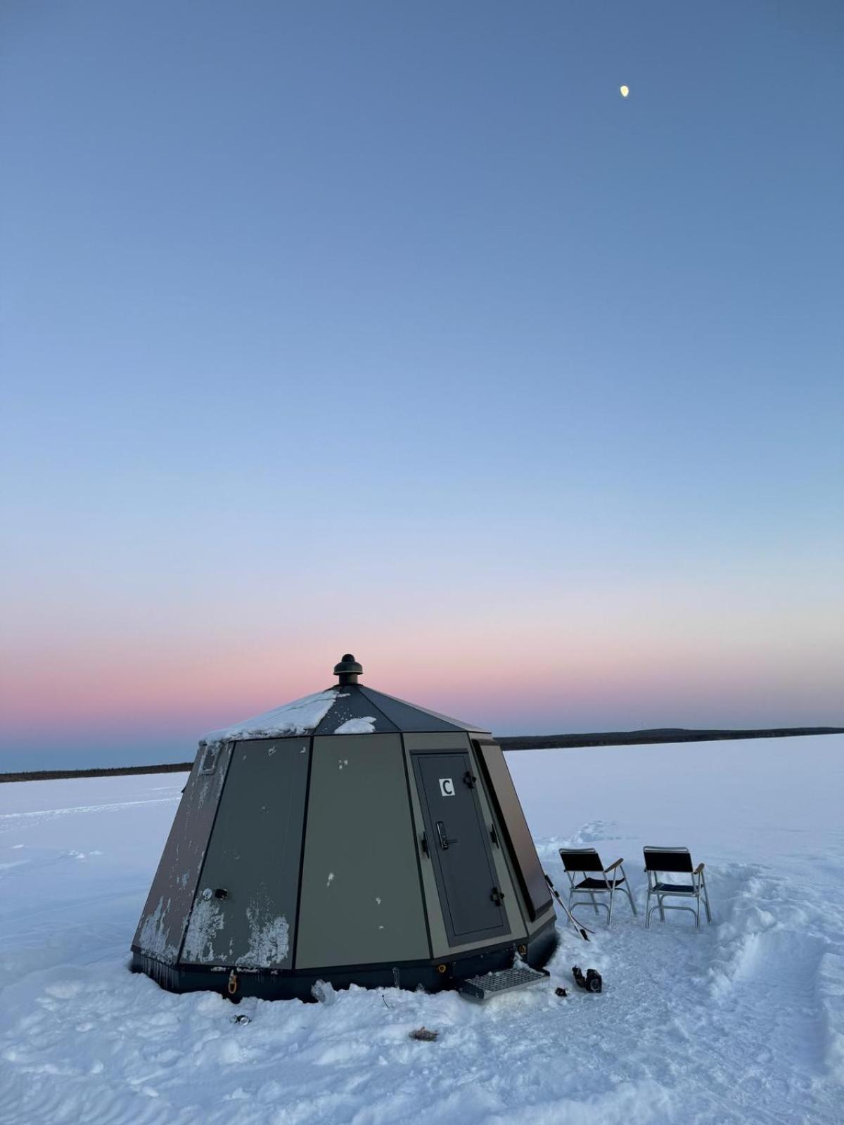Vikajaervi Lake View Experience Igloos โรวานิเอมิ ภายนอก รูปภาพ