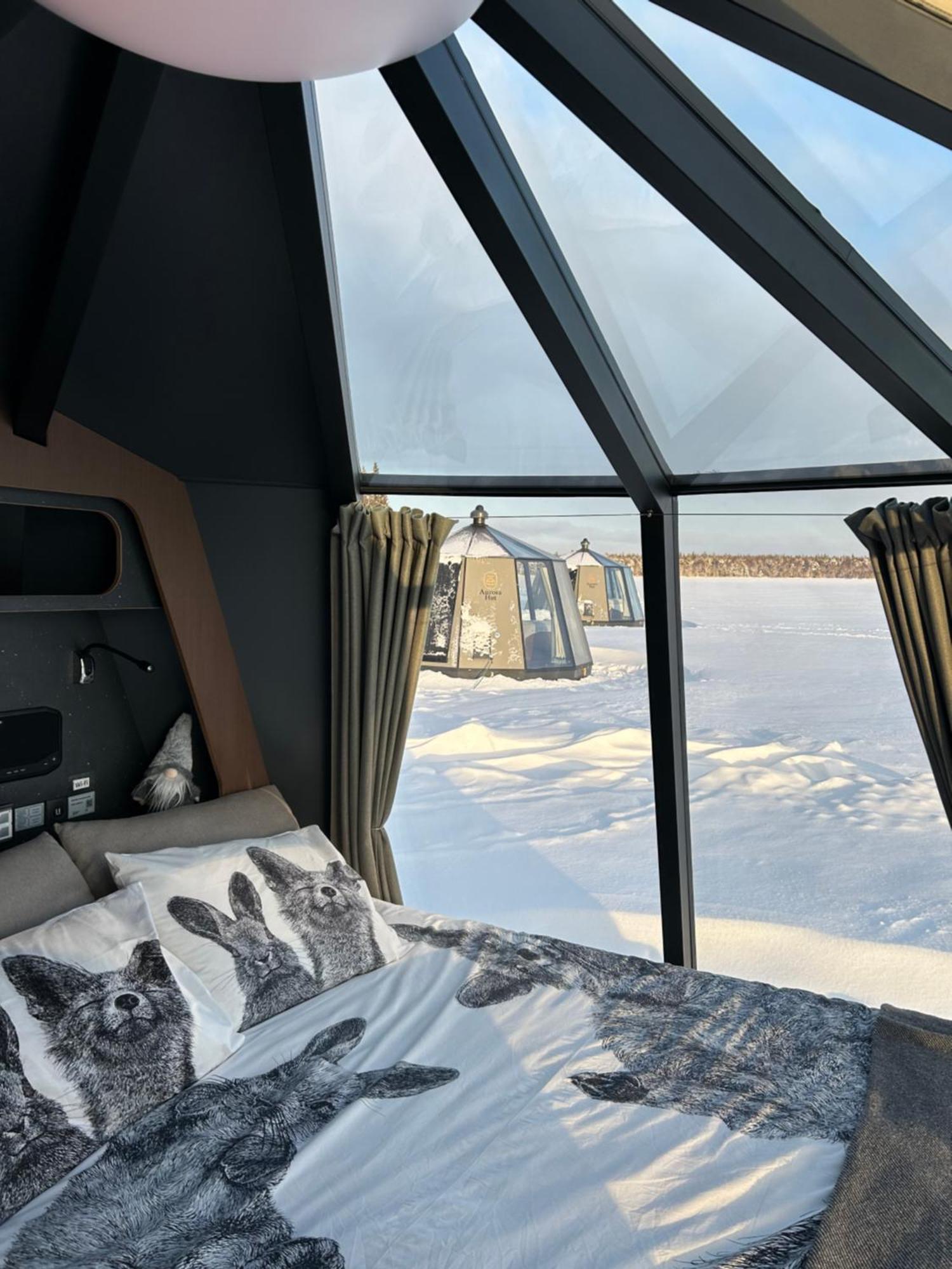 Vikajaervi Lake View Experience Igloos โรวานิเอมิ ภายนอก รูปภาพ
