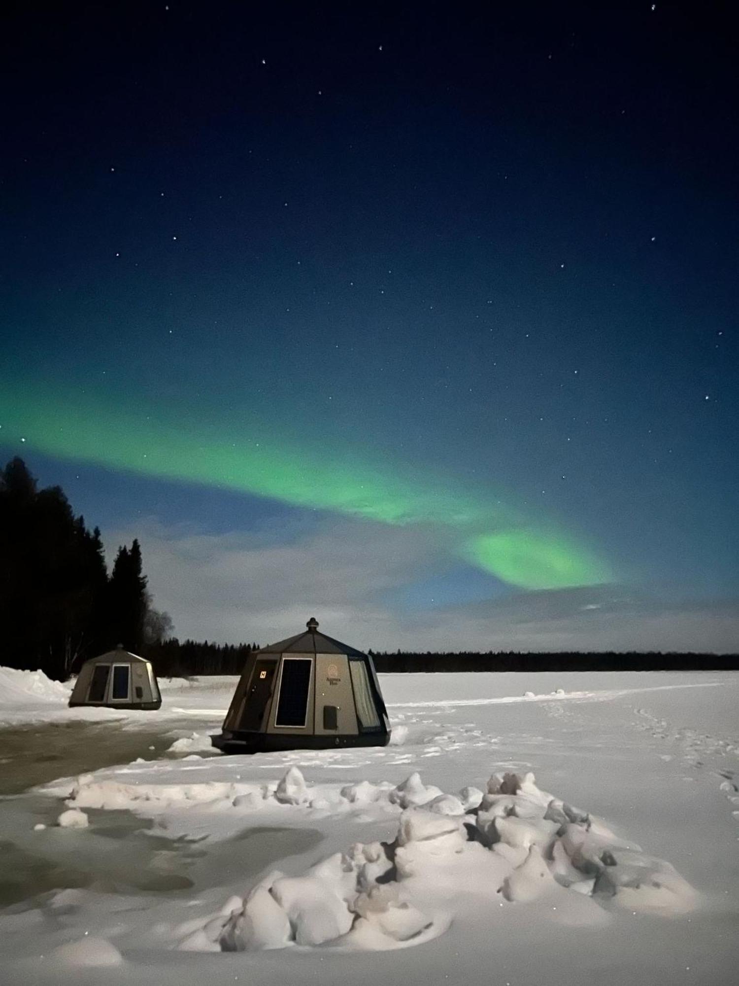 Vikajaervi Lake View Experience Igloos โรวานิเอมิ ภายนอก รูปภาพ